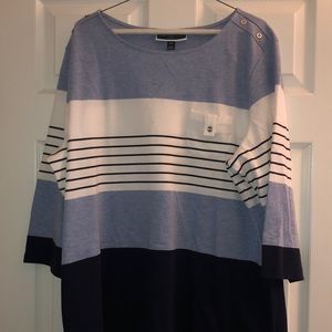 Blue shades and white stripes knit tee